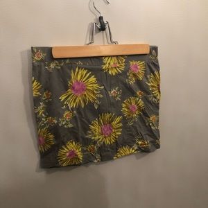 Billabong Designers Closet Floral Zip Up Mini Skirt